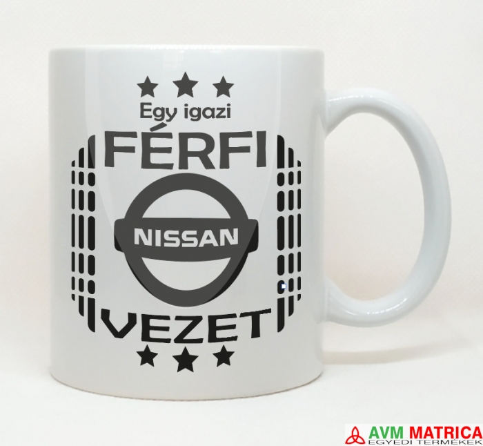 Egy igazi férfi Nissant vezet bögre