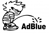 Pisilő kisfiú - AdBlue
